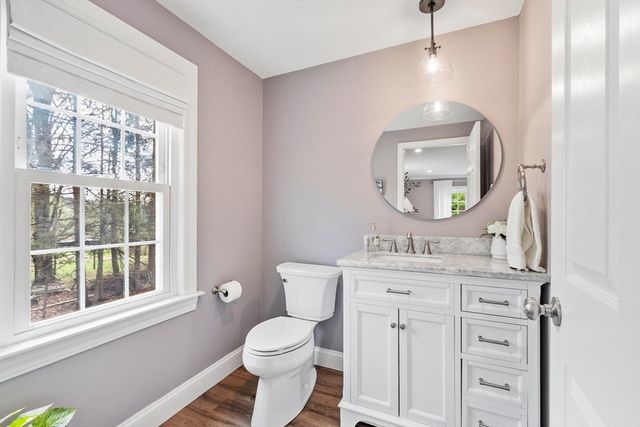 31 Manor Road, Bolton, MA 01740