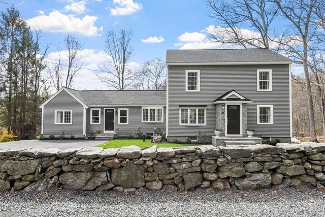 31 Manor Road, Bolton, MA 01740