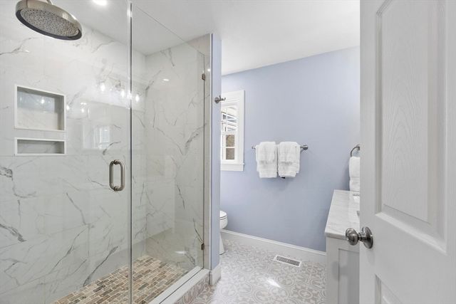 31 Manor Road, Bolton, MA 01740