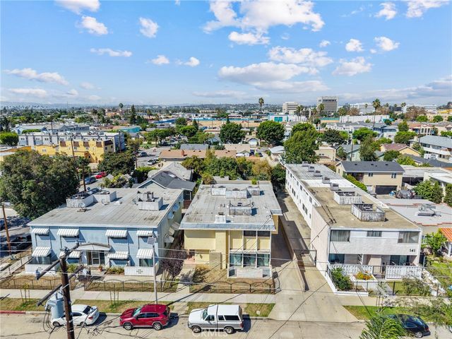 145 W Hillcrest Boulevard, Inglewood, CA 90301
