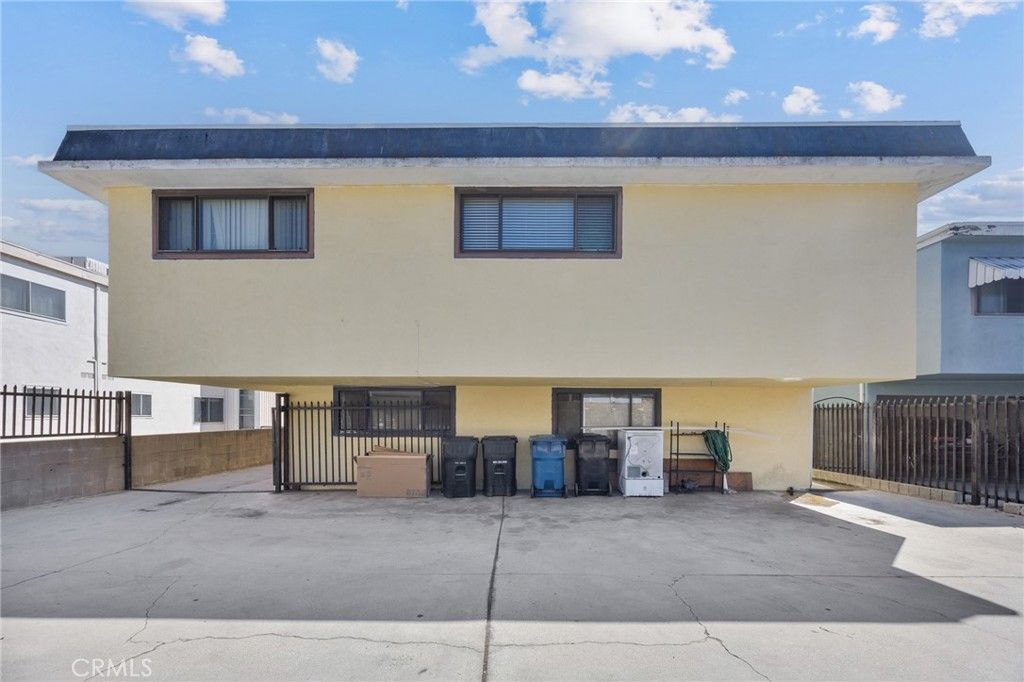 145 W Hillcrest Boulevard, Inglewood, CA 90301 — photo 3