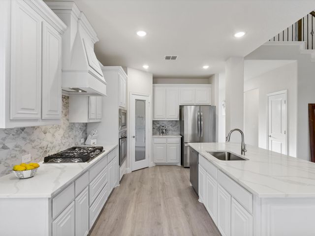 1032 Cedar River Drive, Godley, TX 76044