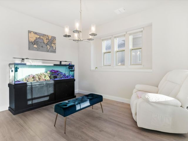 1032 Cedar River Drive, Godley, TX 76044