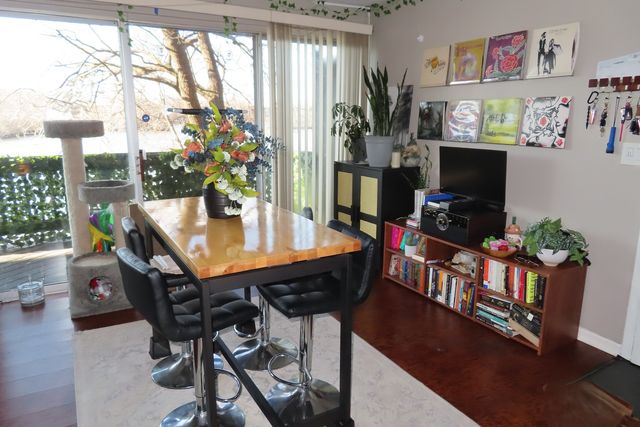 5543 E Lake Drive A, Lisle, IL 60532