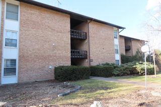 5543 E Lake Drive A, Lisle, IL 60532