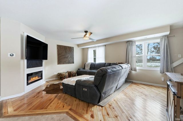 3302 McArthur Drive, Fort Wayne, IN 46809