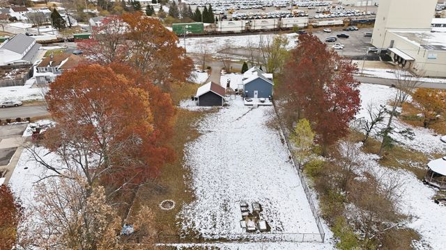 3302 McArthur Drive, Fort Wayne, IN 46809