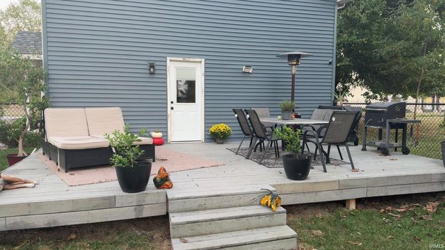 3302 McArthur Drive, Fort Wayne, IN 46809