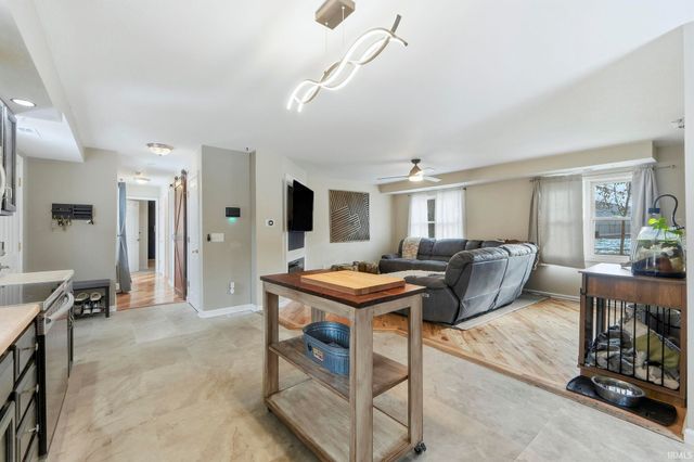 3302 McArthur Drive, Fort Wayne, IN 46809