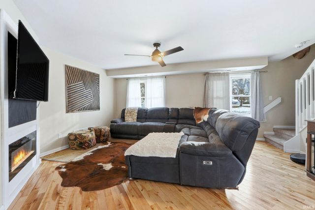 3302 McArthur Drive, Fort Wayne, IN 46809