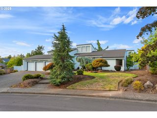 13159 Nw DUMAR St, Portland, OR 97229
