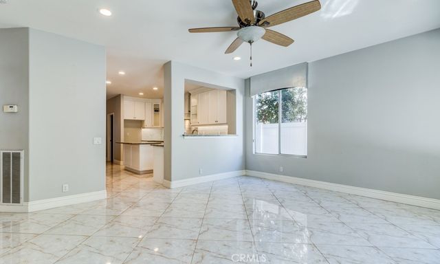 8 Zinnia, Irvine, CA 92618