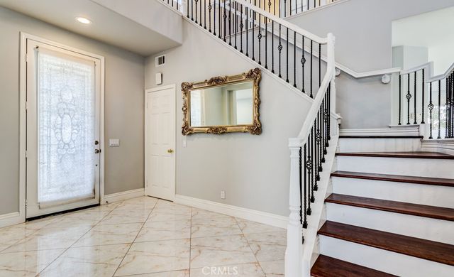 8 Zinnia, Irvine, CA 92618