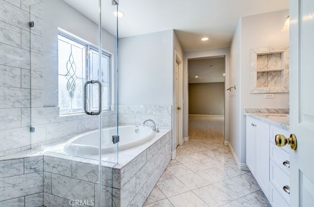 8 Zinnia, Irvine, CA 92618