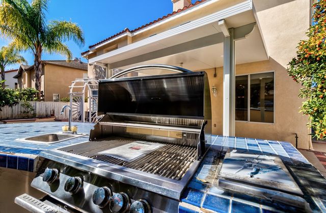 8 Zinnia, Irvine, CA 92618