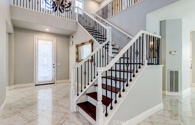 8 Zinnia, Irvine, CA 92618