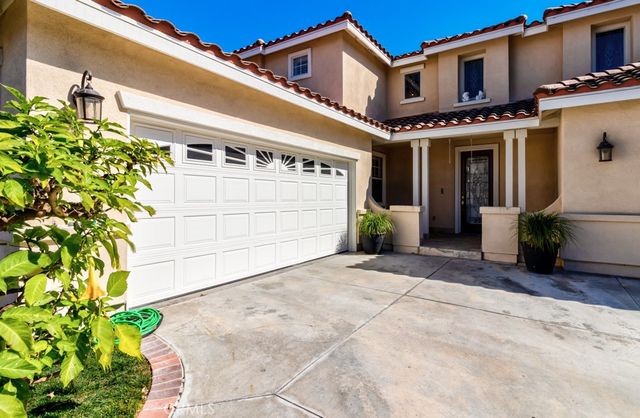 8 Zinnia, Irvine, CA 92618