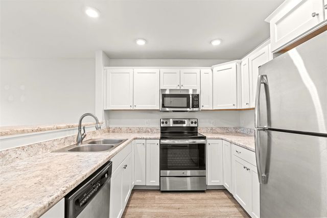3641 Andover Lane, Hudsonville, MI 49426