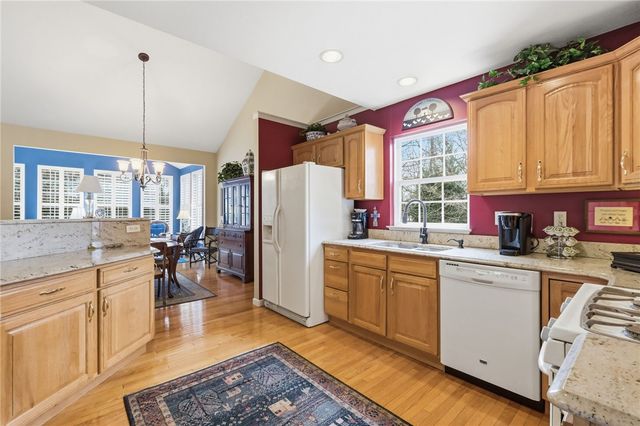 6855 Stephanie Ct, Murrysville, PA 15626