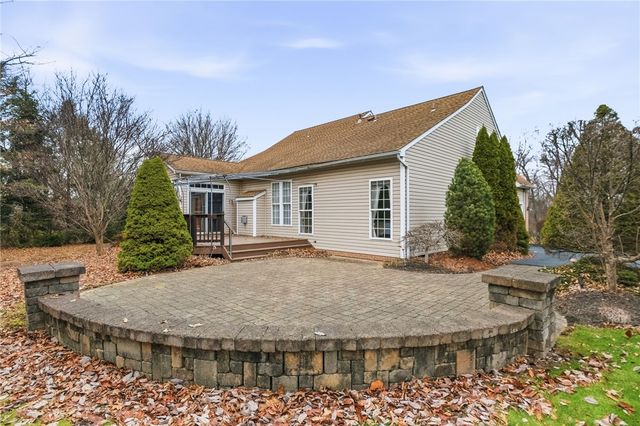 6855 Stephanie Ct, Murrysville, PA 15626