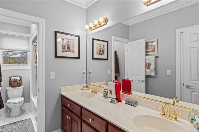 108 Candor Oaks, New London, NC 28127