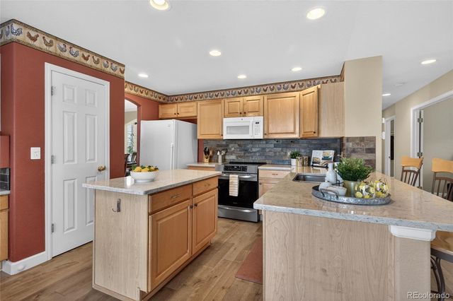 747 Sparrow Hawk Drive, Highlands Ranch, CO 80129