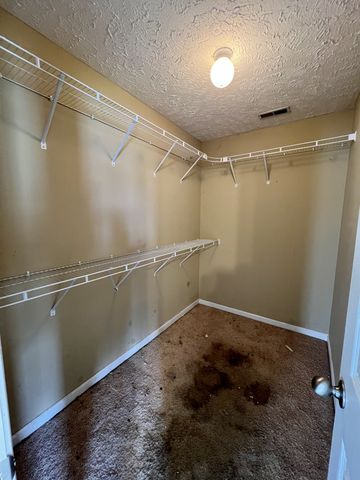 1236 Crescent Ridge Dr, Murfreesboro, TN 37128