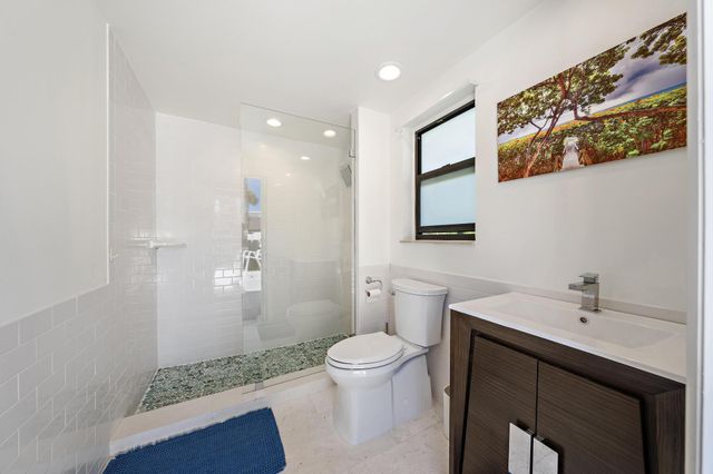 12 Alston Road, Palm Beach Gardens, FL 33418