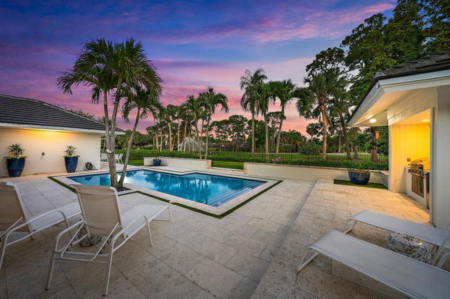 12 Alston Road, Palm Beach Gardens, FL 33418