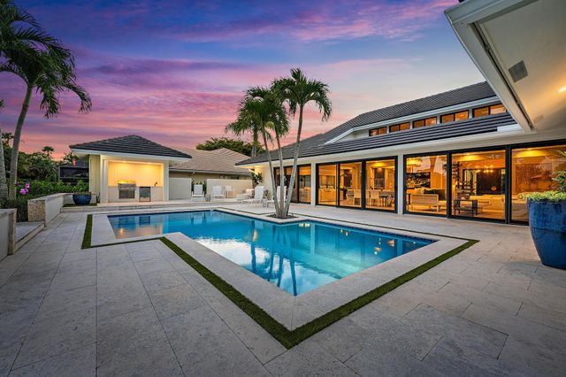 12 Alston Road, Palm Beach Gardens, FL 33418