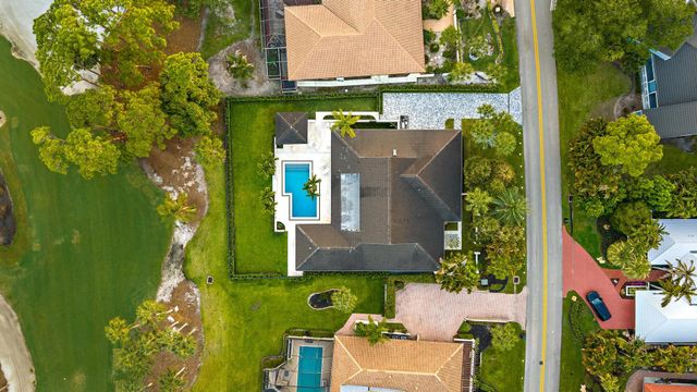 12 Alston Road, Palm Beach Gardens, FL 33418