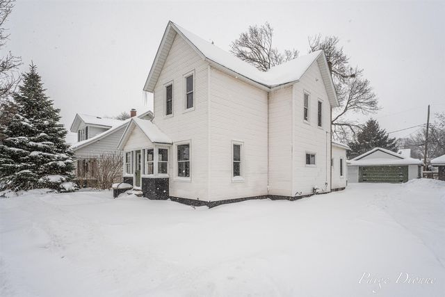 32 W Main Avenue, Zeeland, MI 49464