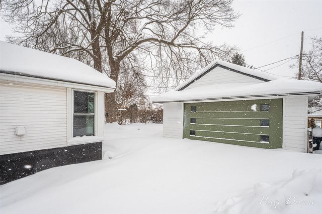 32 W Main Avenue, Zeeland, MI 49464