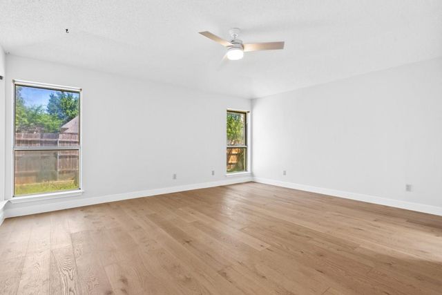 10504 Loring DR, Austin, TX 78750