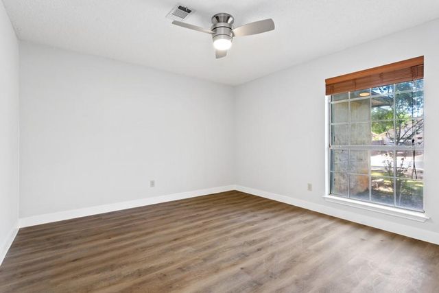 10504 Loring DR, Austin, TX 78750
