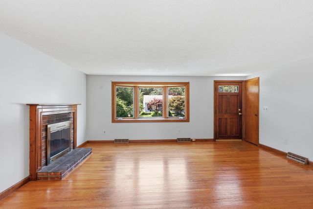 52 Arrowhead Drive, Yarmouth Port, MA 02675