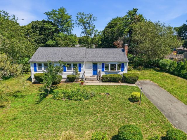 52 Arrowhead Drive, Yarmouth Port, MA 02675