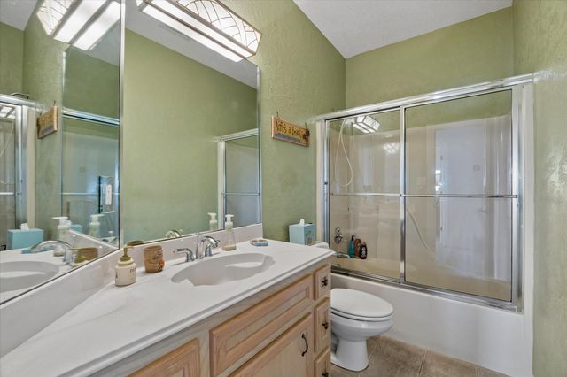 203 Kahmeha Drive, Tiki Island, TX 77554