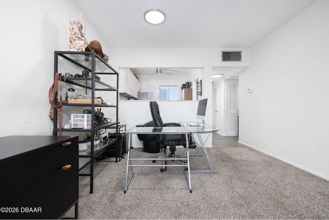 717 S Beach St Apt 303C, Daytona Beach, FL 32114