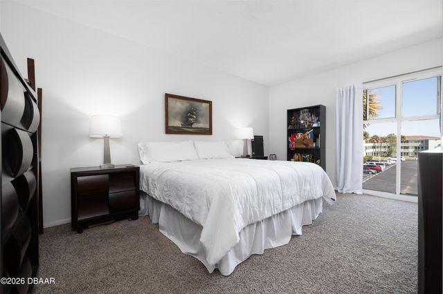 717 S Beach St Apt 303C, Daytona Beach, FL 32114