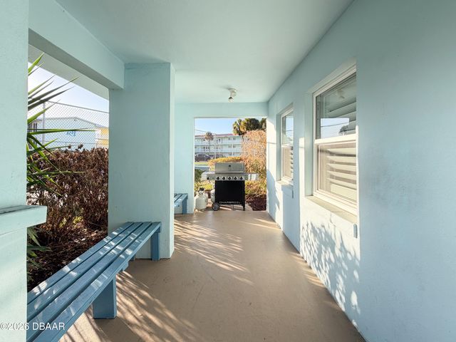 717 S Beach St Apt 303C, Daytona Beach, FL 32114