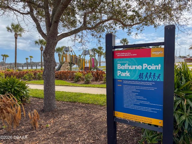 717 S Beach St Apt 303C, Daytona Beach, FL 32114