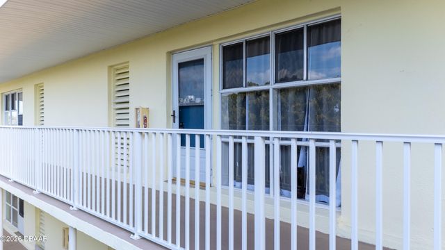 717 S Beach St Apt 303C, Daytona Beach, FL 32114