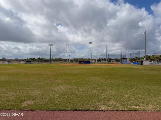 717 S Beach St Apt 303C, Daytona Beach, FL 32114