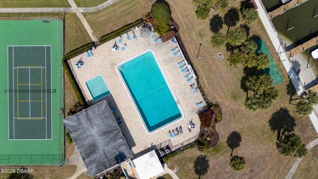 717 S Beach St Apt 303C, Daytona Beach, FL 32114