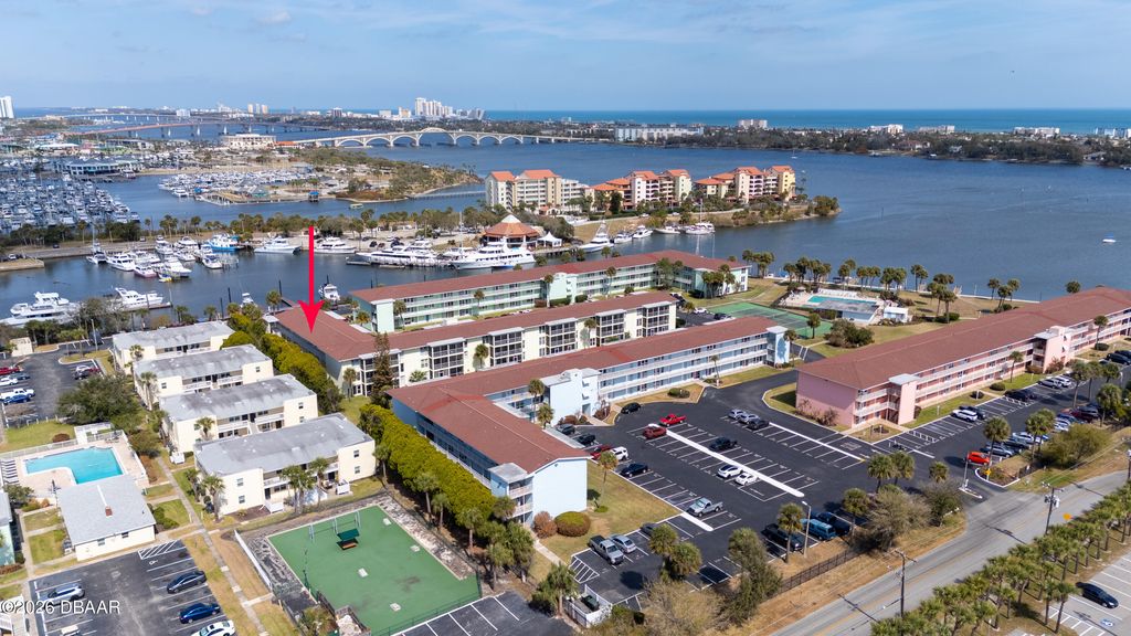 717 S Beach St Apt 303C, Daytona Beach, FL 32114