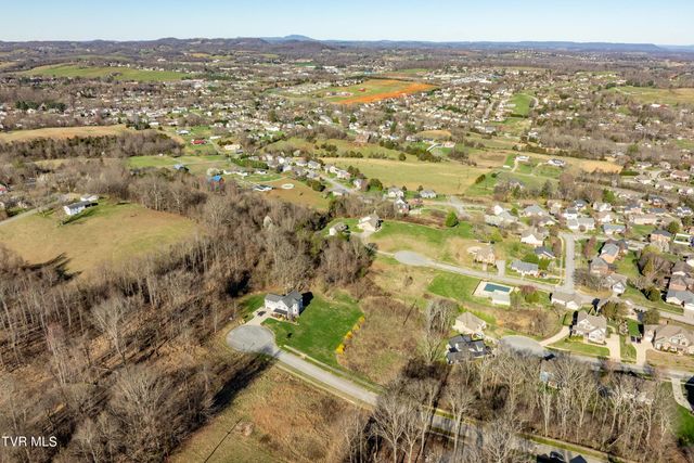 1579 Becky Drive, Johnson City, TN 37601