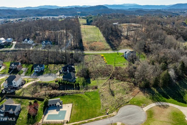 1579 Becky Drive, Johnson City, TN 37601