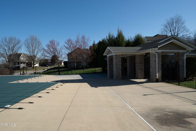 1579 Becky Drive, Johnson City, TN 37601