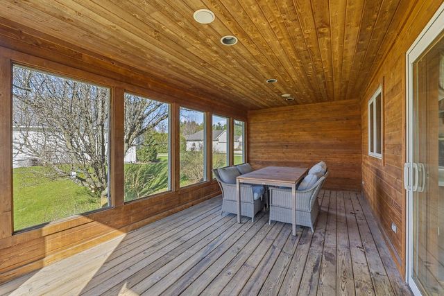 214 Concord DRIVE, Sheboygan Falls, WI 53085